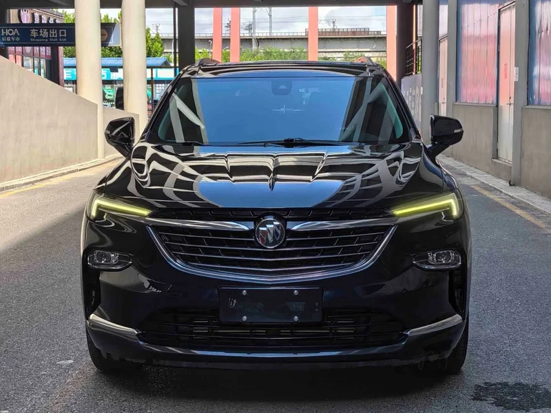 Buick Enclave — фото 1