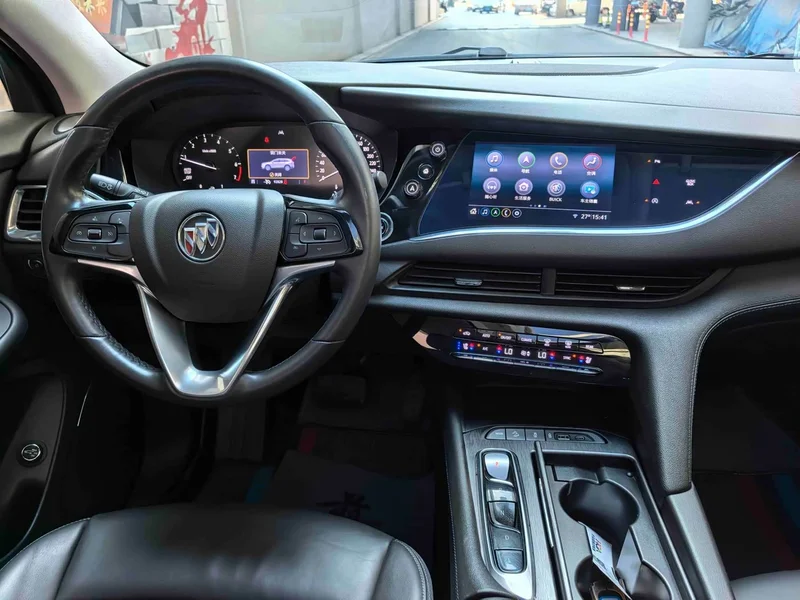 Buick Enclave — фото 10
