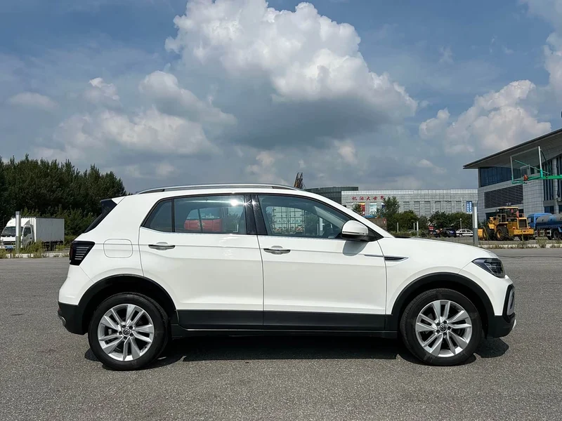 Volkswagen T-Cross — фото 7