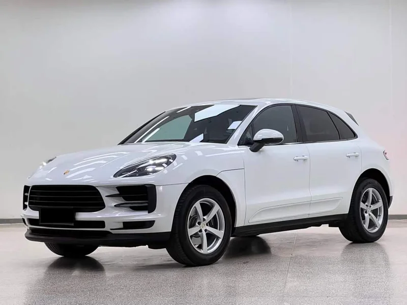 Porsche Macan — фото 1