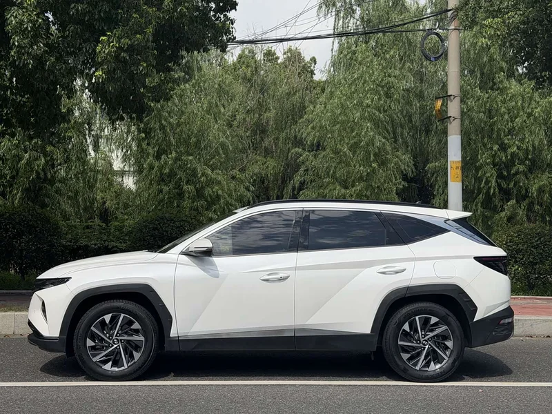 Hyundai Tucson — фото 8