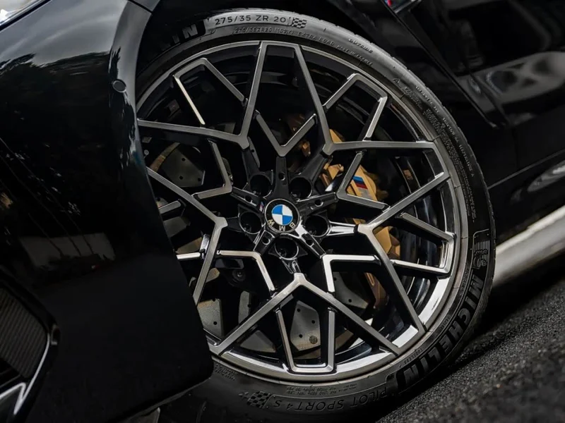BMW M8 — фото 11