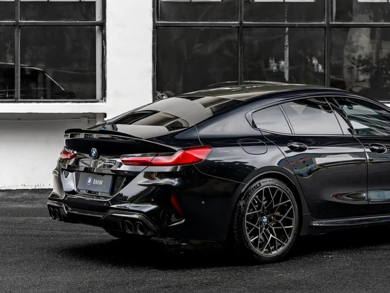 BMW M8 — фото 14