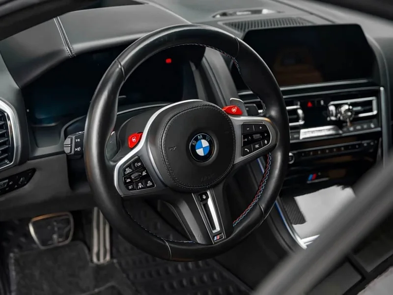 BMW M8 — фото 7