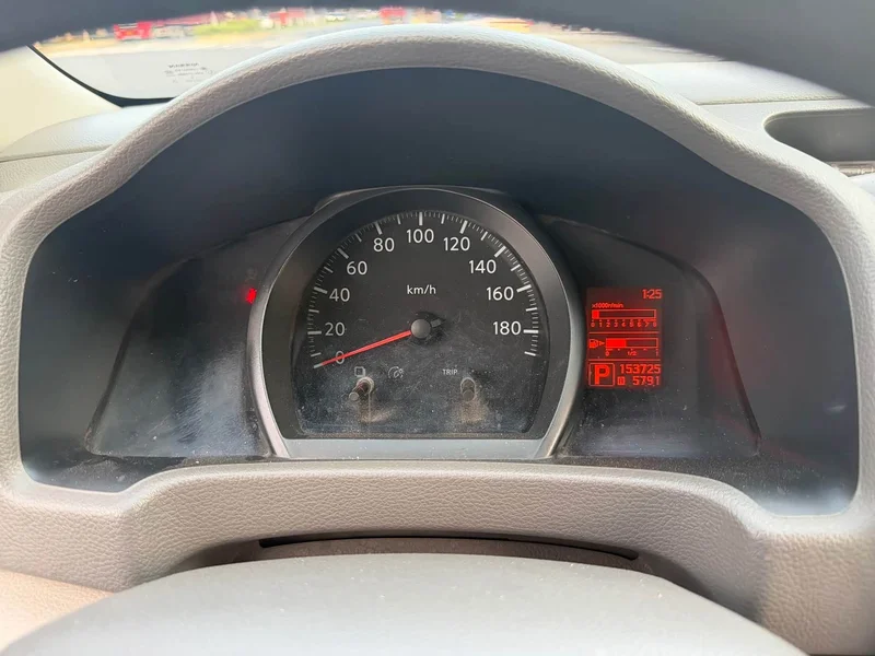Nissan NV200 — фото 16