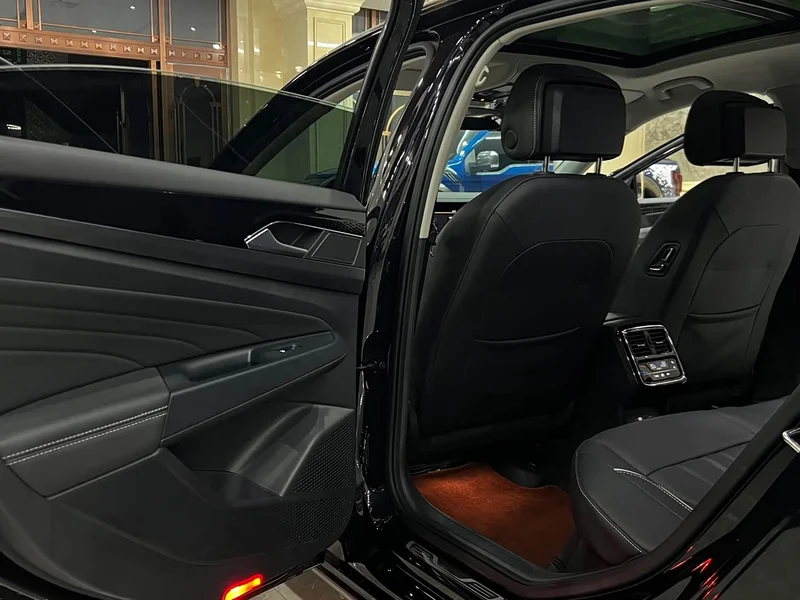 Volkswagen Passat — фото 11