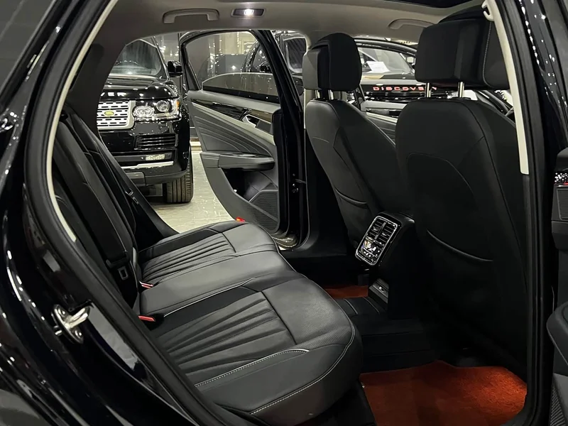 Volkswagen Passat — фото 14