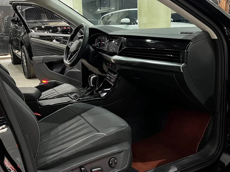 Volkswagen Passat — фото 15