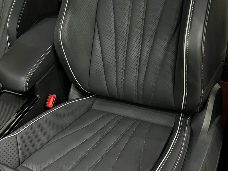 Volkswagen Passat — фото 16