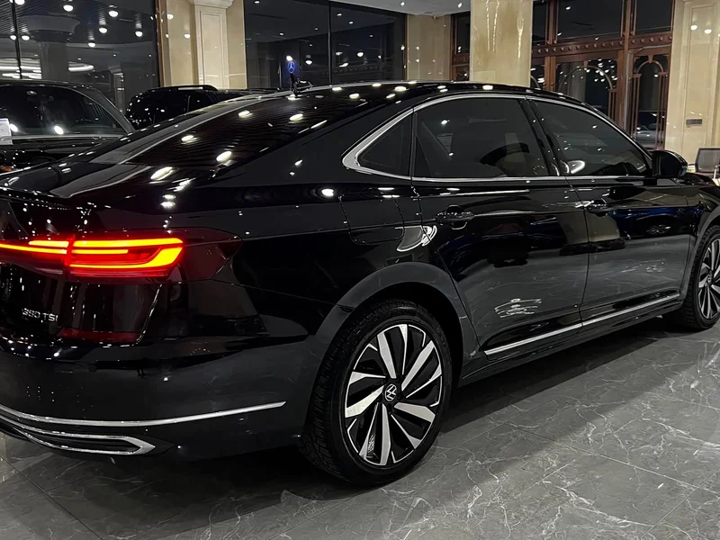 Volkswagen Passat — фото 5