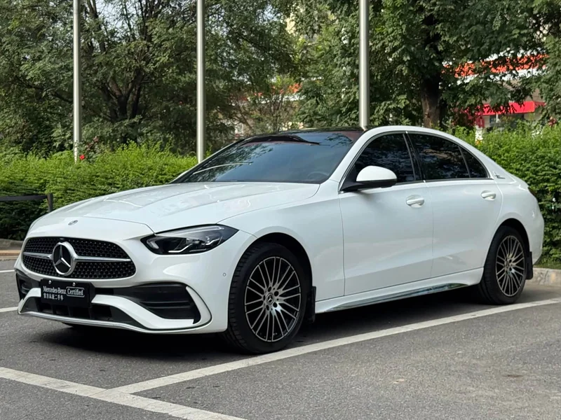 Mercedes-Benz C-Class — фото 1