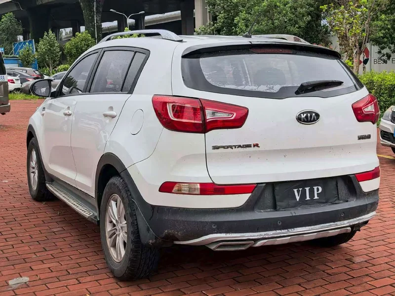 Kia Sportage — фото 6
