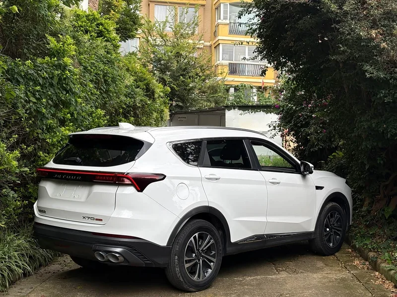 Jetour X70 PLUS — фото 10