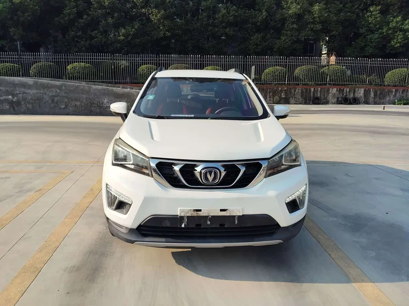 Changan CS15 — фото 2