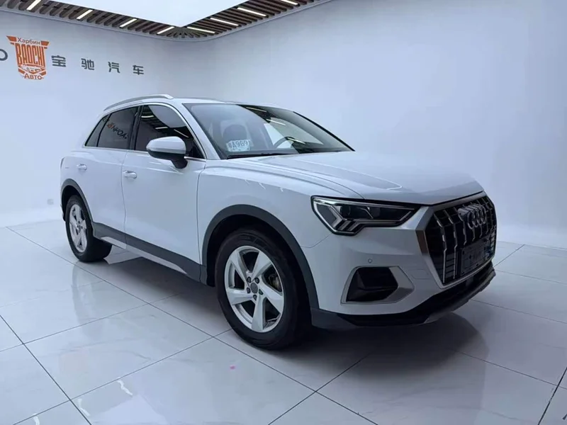 Audi Q3 — фото 3