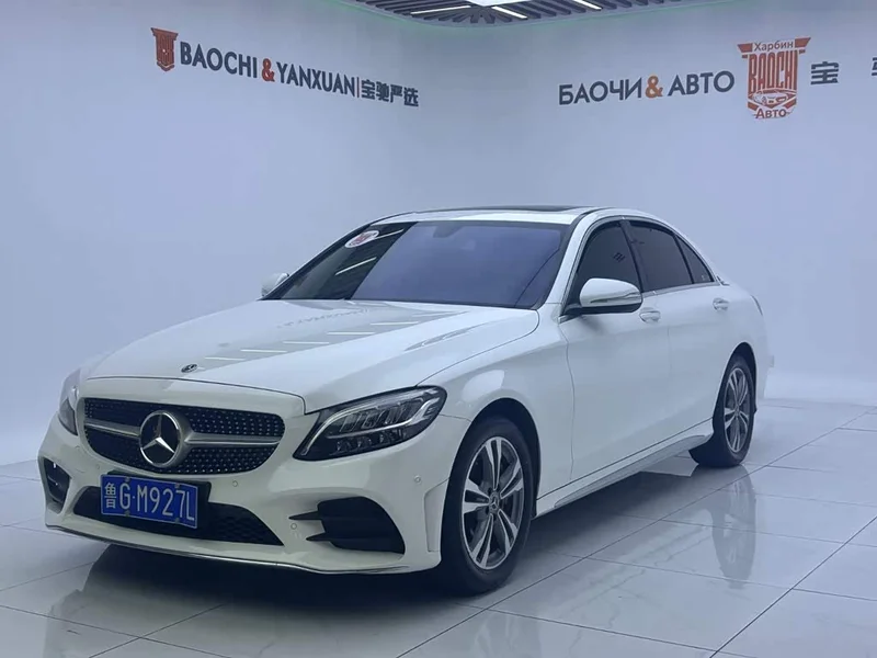 Mercedes-Benz C-Class — фото 1