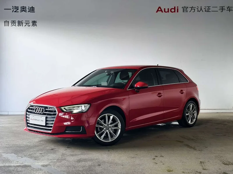 Audi A3 — фото 1