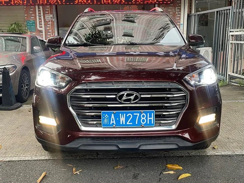 Hyundai ix35 — фото 1
