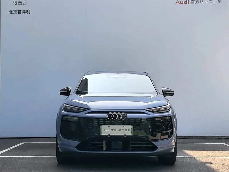 Audi Q6L e-tron — фото 11