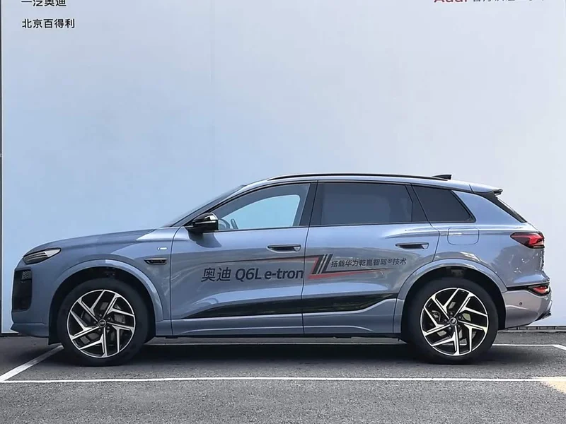 Audi Q6L e-tron — фото 13