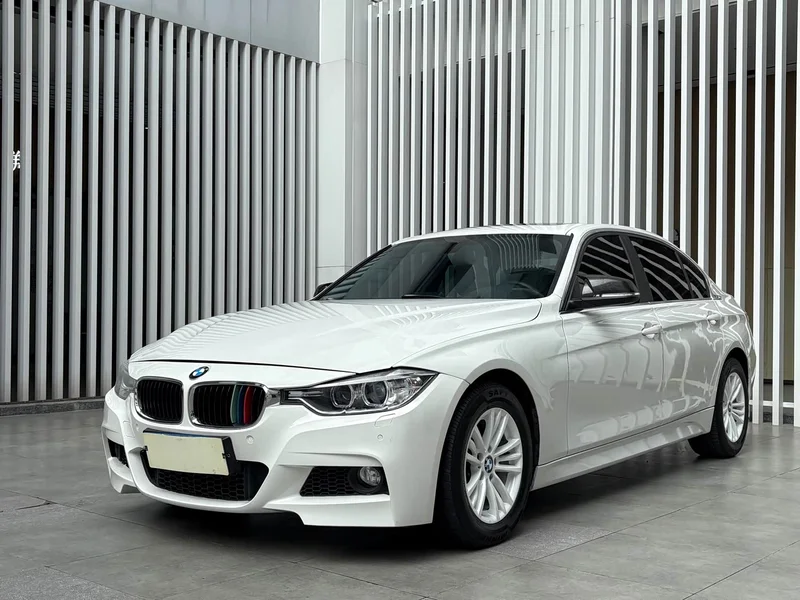 BMW 3-Series — фото 1