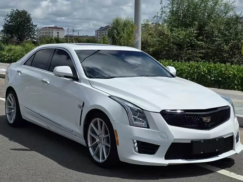 Cadillac ATS-L — фото 1