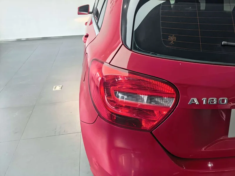 Mercedes-Benz A-Class (Imported) — фото 12
