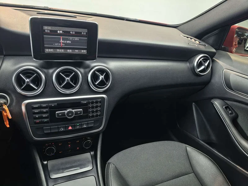 Mercedes-Benz A-Class (Imported) — фото 6