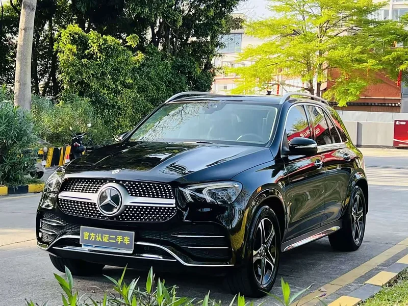 Mercedes-Benz GLE — фото 1