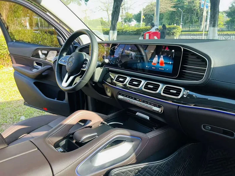 Mercedes-Benz GLE — фото 16