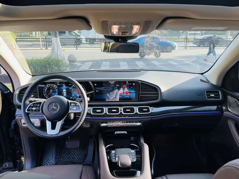 Mercedes-Benz GLE — фото 18