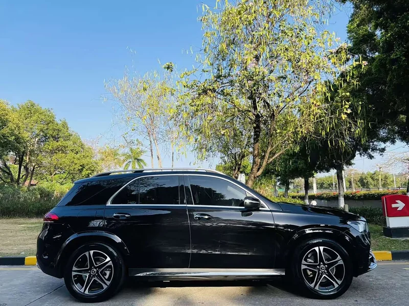 Mercedes-Benz GLE — фото 4