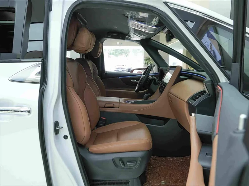 Toyota Vellfire — фото 11