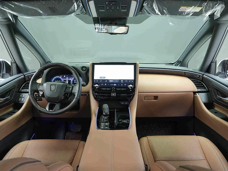 Toyota Vellfire — фото 6