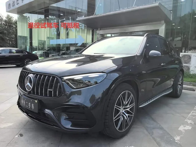 Mercedes-Benz GLC AMG — фото 1