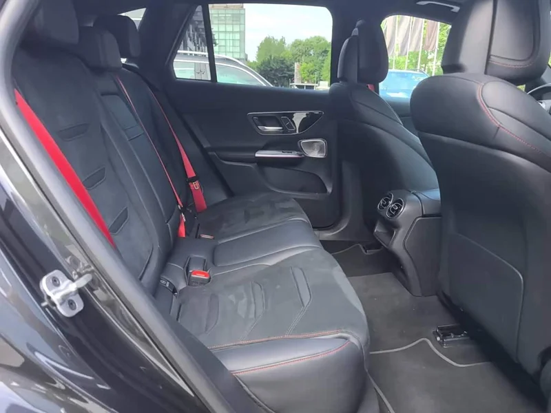 Mercedes-Benz GLC AMG — фото 14
