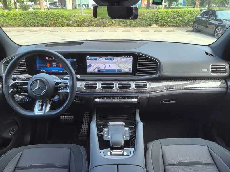Mercedes-Benz GLE AMG — фото 11