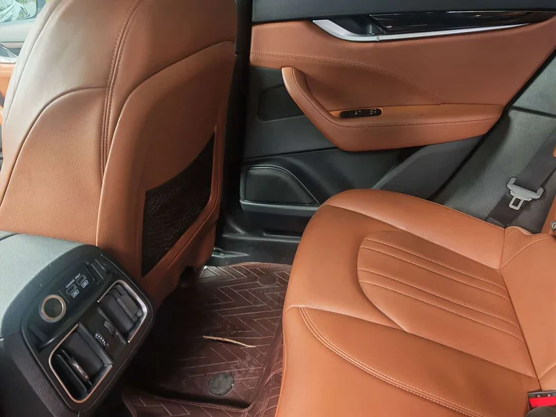 Maserati Levante — фото 10