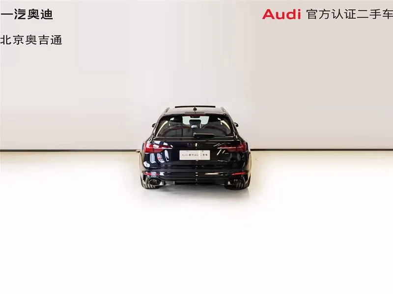 Audi RS 4 — фото 9