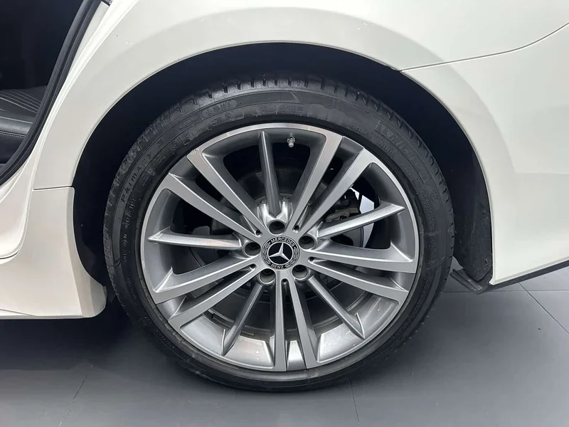 Mercedes-Benz CLS — фото 12