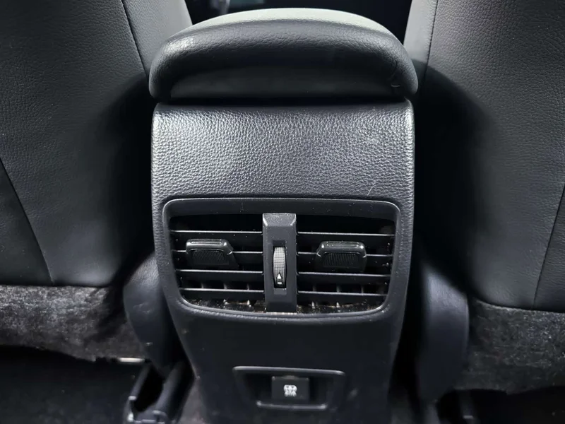Toyota Levin — фото 18
