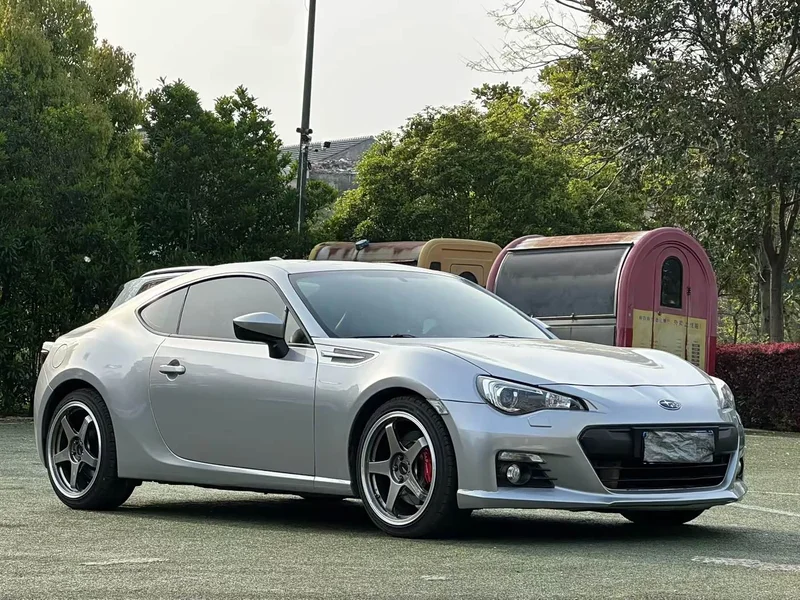Subaru BRZ — фото 3