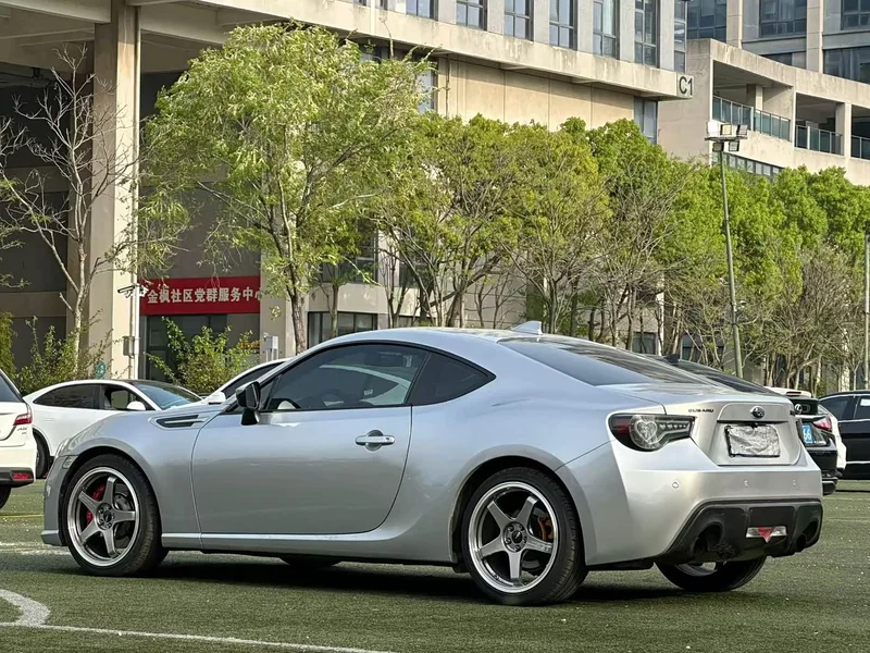 Subaru BRZ — фото 7