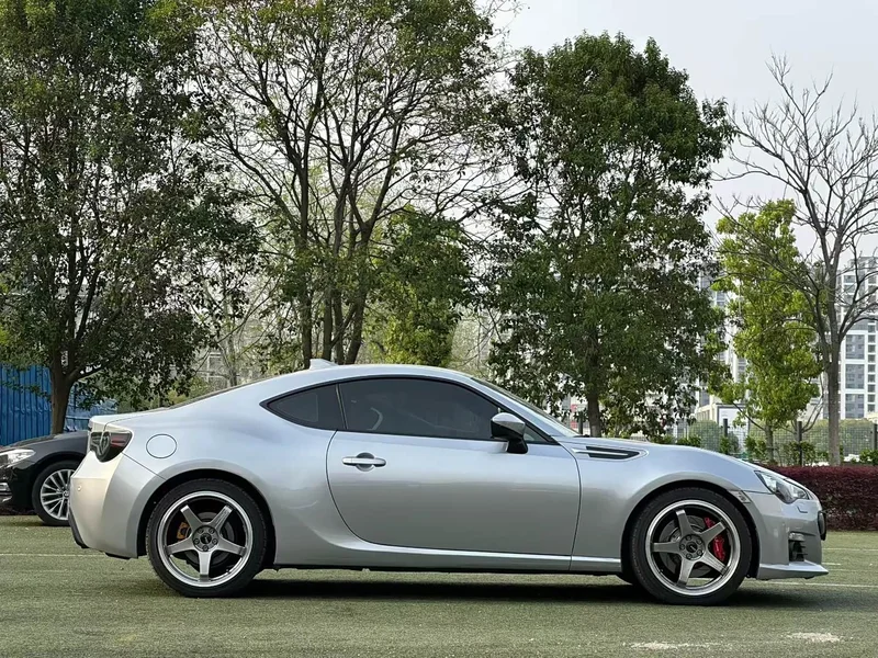 Subaru BRZ — фото 9