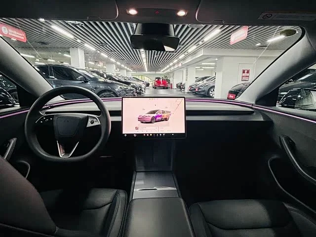 Tesla Model 3 — фото 5