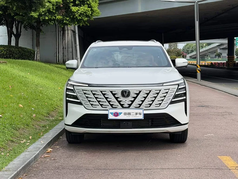 Changan CS75PLUS — фото 2