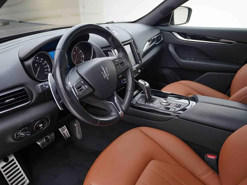 Maserati Levante — фото 13