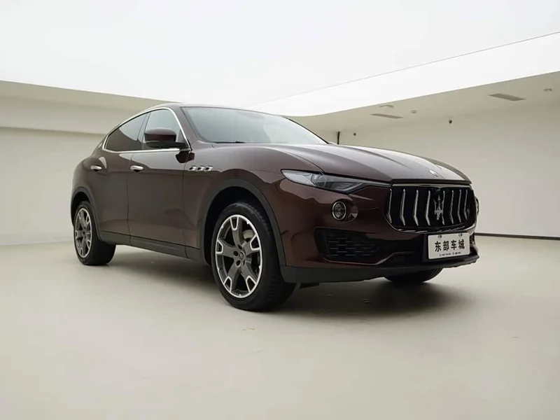 Maserati Levante — фото 3