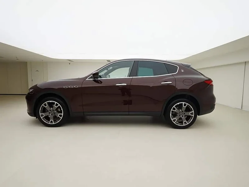 Maserati Levante — фото 4