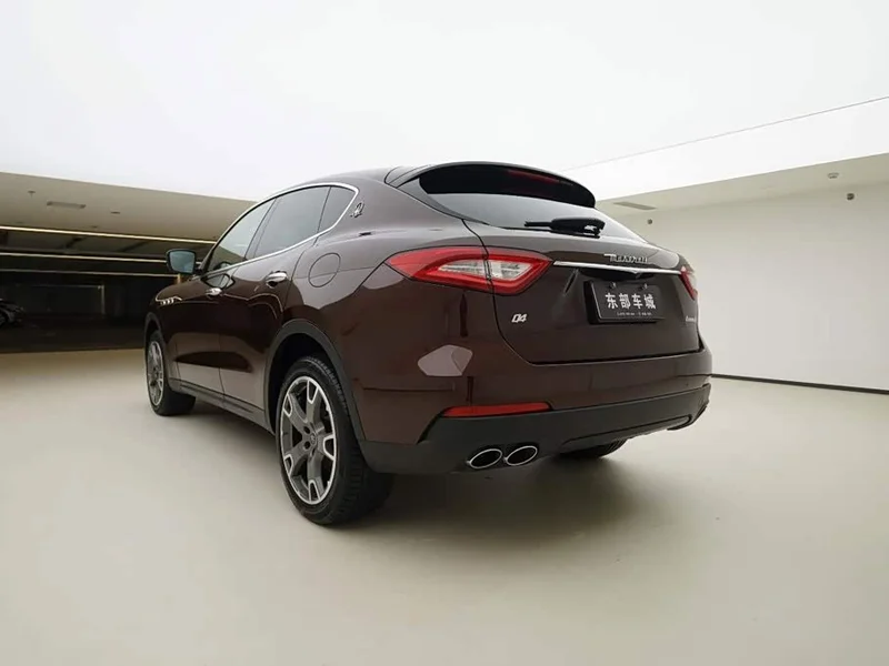 Maserati Levante — фото 5